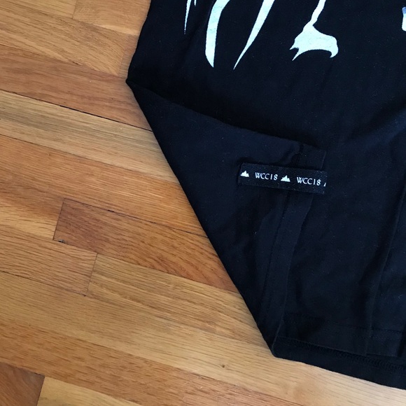 Hillsong WCC Long Tshirt - Picture 2 of 3